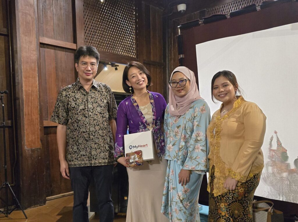 YAM Tunku Zain Al-Abidin, Mei Yi Foo, MyHeart Team